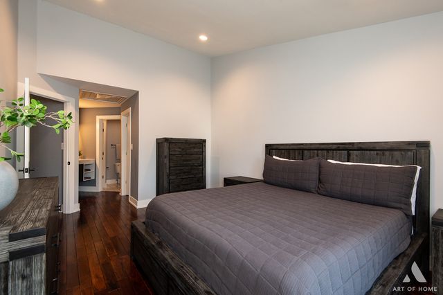 10820 Kathleen Court D, Palos Hills, IL 60465