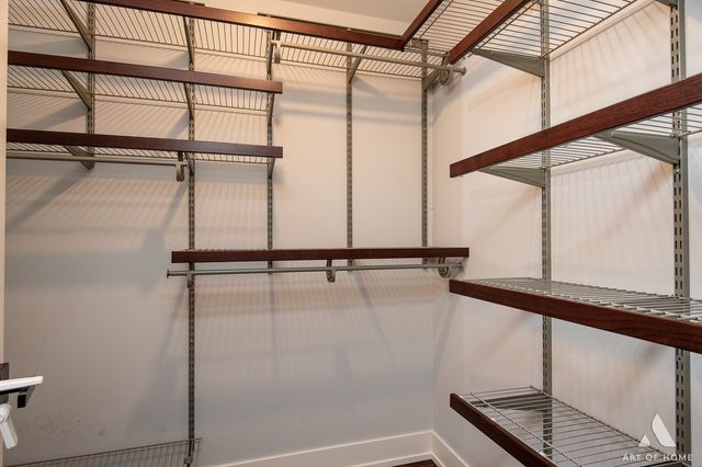 10820 Kathleen Court D, Palos Hills, IL 60465