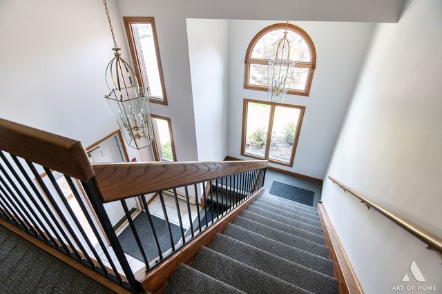 10820 Kathleen Court D, Palos Hills, IL 60465