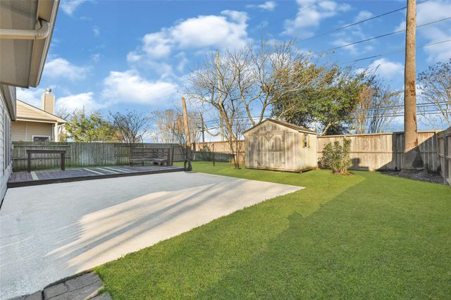 15911 Breanna Lane, Houston, TX 77049