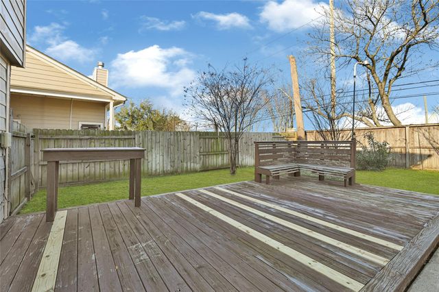 15911 Breanna Lane, Houston, TX 77049