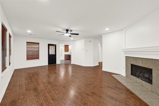 15911 Breanna Lane, Houston, TX 77049