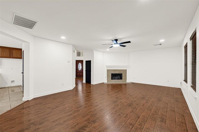 15911 Breanna Lane, Houston, TX 77049