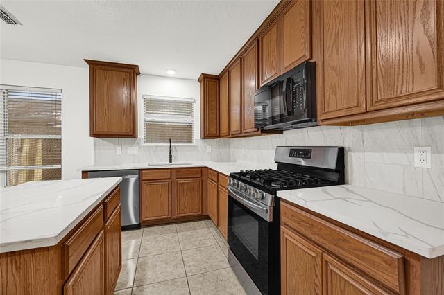 15911 Breanna Lane, Houston, TX 77049