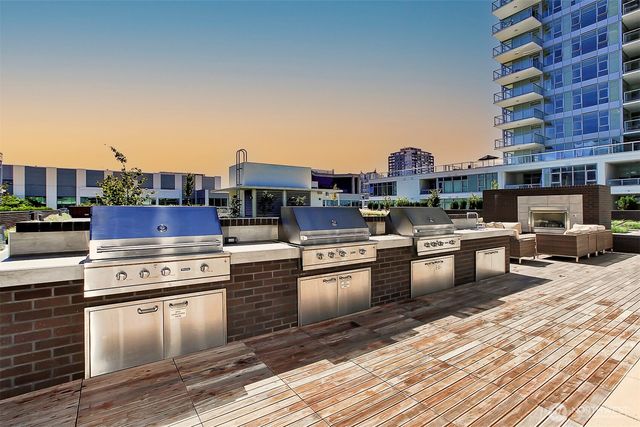 583 Battery Street #309N, Seattle, WA 98121