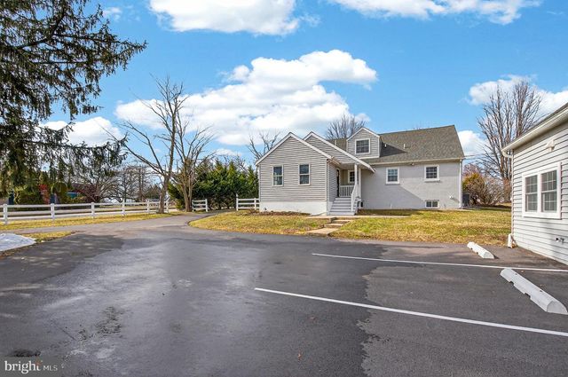 9511 BELAIR RD, Baltimore, MD 21236