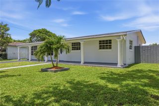 4225 Monroe Street, Hollywood, FL 33021