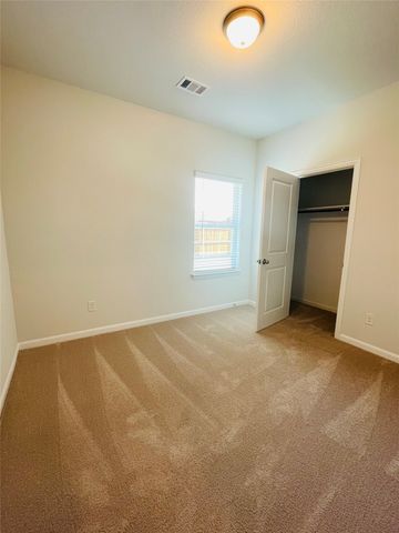 2074 Crosby Drive, Forney, TX 75126