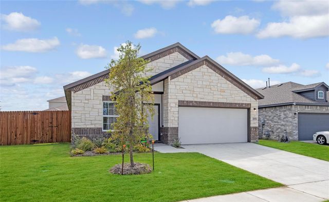 2074 Crosby Drive, Forney, TX 75126