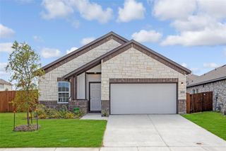 2074 Crosby Drive, Forney, TX 75126