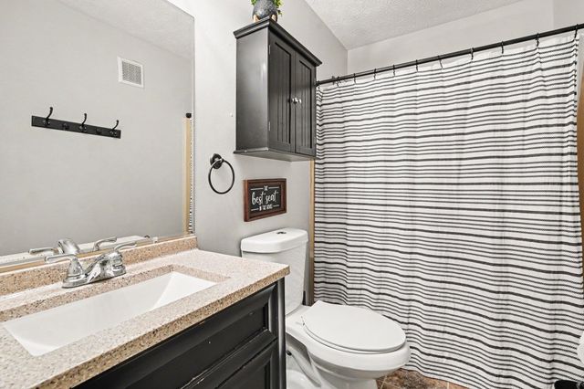 1749 Promontory Drive, Florence, KY 41042