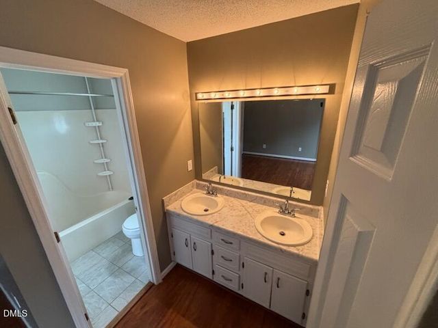 2325 Stephanie Lane, Clayton, NC 27520