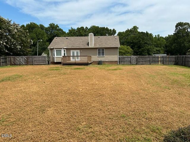 2325 Stephanie Lane, Clayton, NC 27520