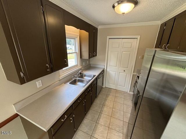 2325 Stephanie Lane, Clayton, NC 27520