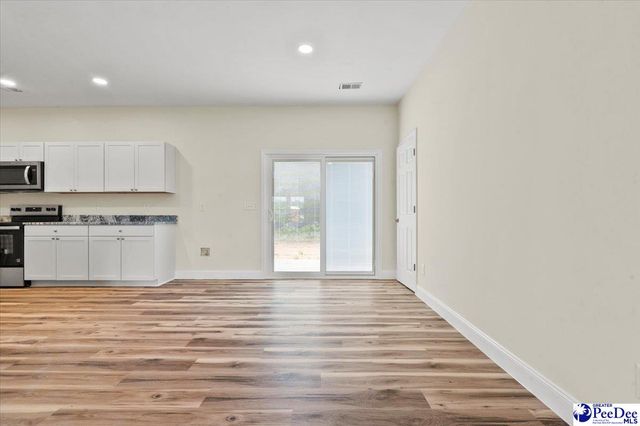 1507 E Home Avenue, Hartsville, SC 29550