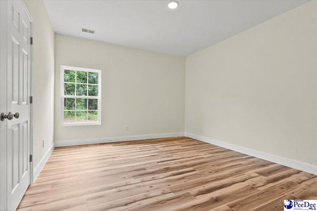 1507 E Home Avenue, Hartsville, SC 29550