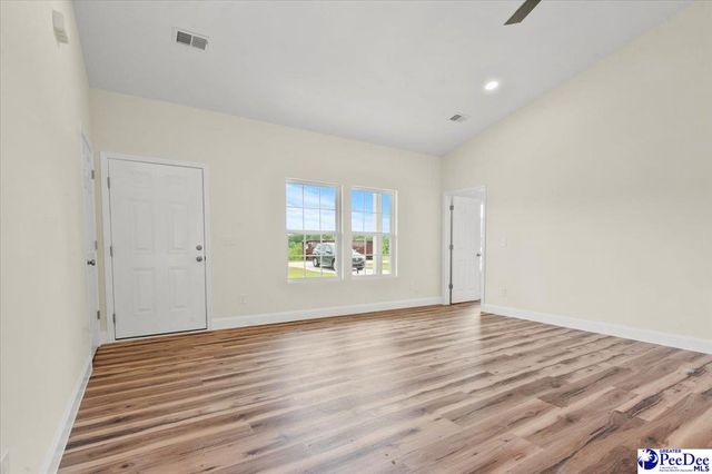 1507 E Home Avenue, Hartsville, SC 29550