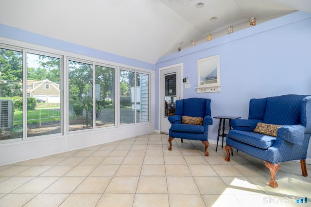 271 Soundview Avenue, Stamford, CT 06902