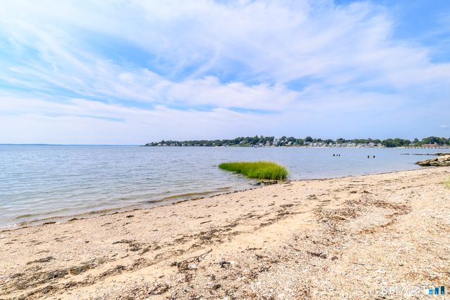 271 Soundview Avenue, Stamford, CT 06902