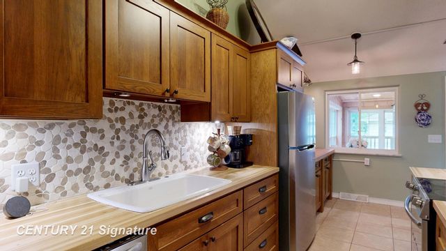 2456 W Wilson Road, Vienna Twp, MI 48420