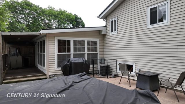2456 W Wilson Road, Vienna Twp, MI 48420