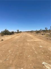 0 Vac Fort Tejon Drt Vic, Llano, CA 93544