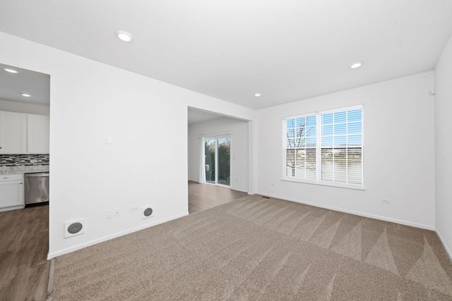 2017 Pembridge Lane, Joliet, IL 60431