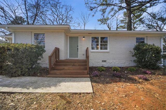 2283 Scotty Circle, Decatur, GA 30032
