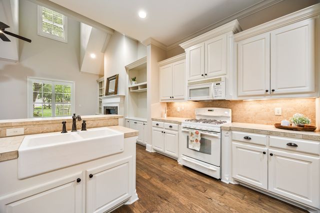 895 Ivy Lane, Rockwall, TX 75087