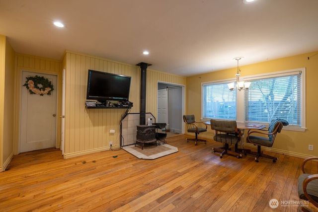 1427 E 3rd Street, Port Angeles, WA 98362