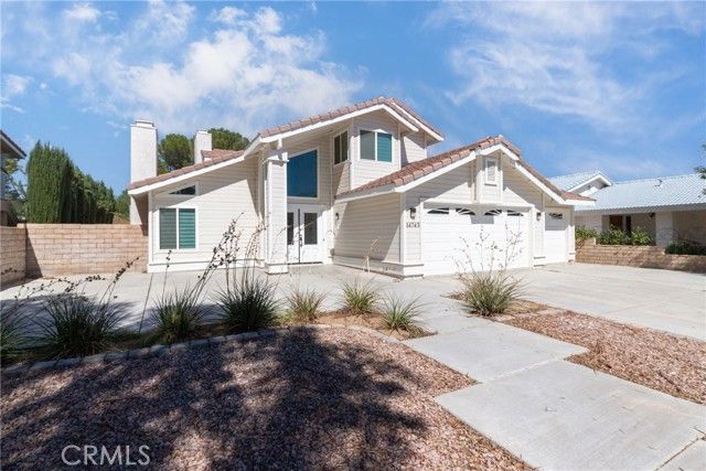 14743 BLUE GRASS Drive, Helendale, CA 92342