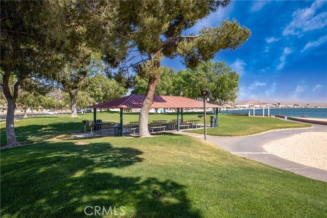 14743 BLUE GRASS Drive, Helendale, CA 92342