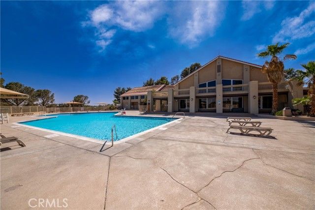 14743 BLUE GRASS Drive, Helendale, CA 92342