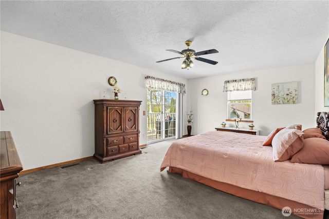 103 W Little Island Road, Cathlamet, WA 98612