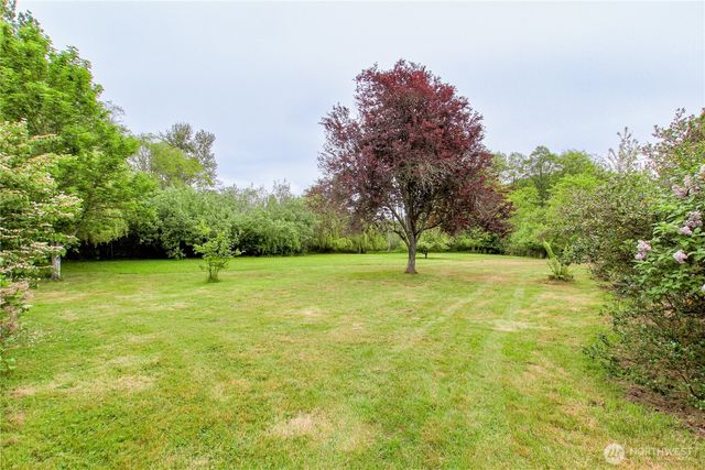 103 W Little Island Road, Cathlamet, WA 98612