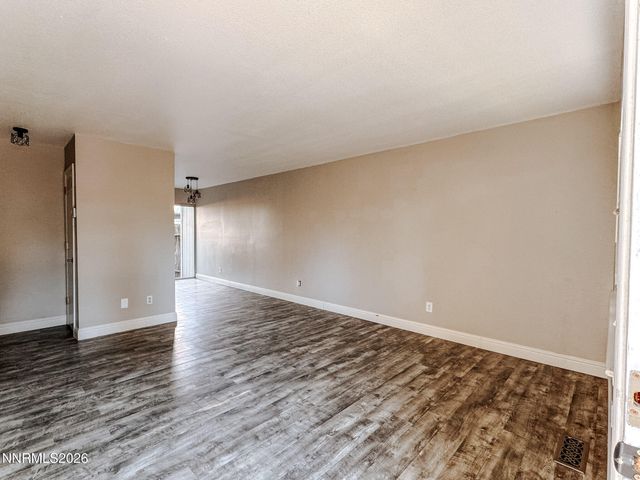 1363 Waterloo Lane APT E, Gardnerville, NV 89410