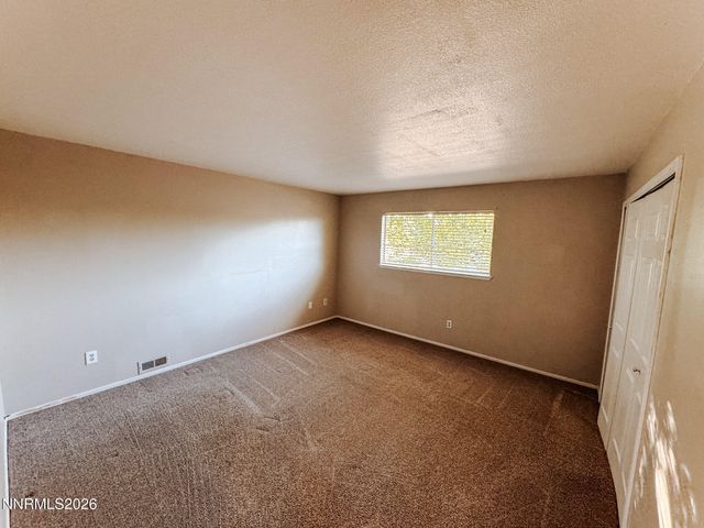 1363 Waterloo Lane APT E, Gardnerville, NV 89410