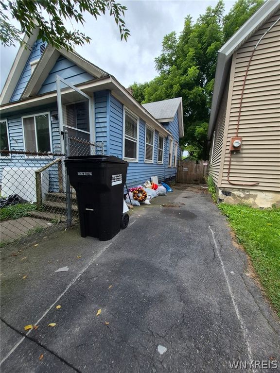 132 Hoefler Street, Syracuse, NY 13204