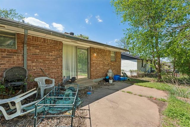 5224 S Briarwood Drive, Oklahoma City, OK 73135