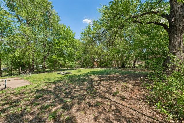 5224 S Briarwood Drive, Oklahoma City, OK 73135