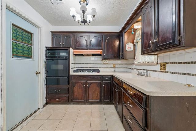 5224 S Briarwood Drive, Oklahoma City, OK 73135