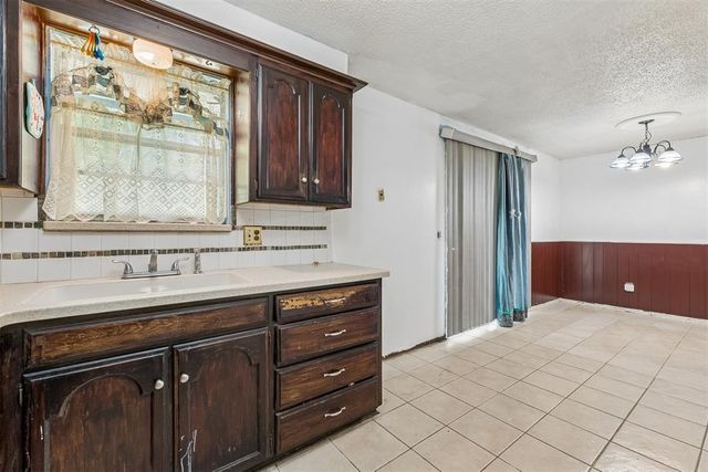 5224 S Briarwood Drive, Oklahoma City, OK 73135