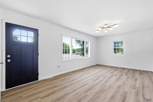 3950 TWILIGHT DR, Rapid City, SD 57703