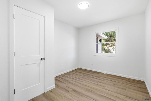 3950 TWILIGHT DR, Rapid City, SD 57703