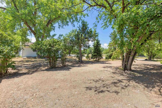 3950 TWILIGHT DR, Rapid City, SD 57703