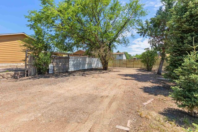 3950 TWILIGHT DR, Rapid City, SD 57703