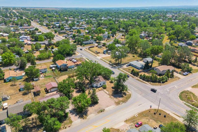 3950 TWILIGHT DR, Rapid City, SD 57703