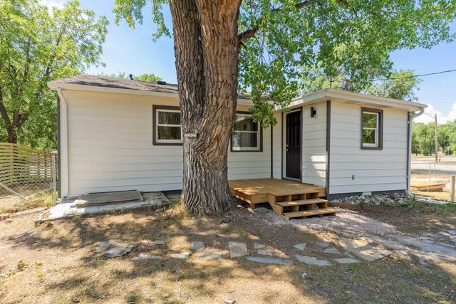 3950 TWILIGHT DR, Rapid City, SD 57703