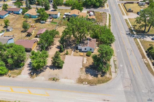 3950 TWILIGHT DR, Rapid City, SD 57703