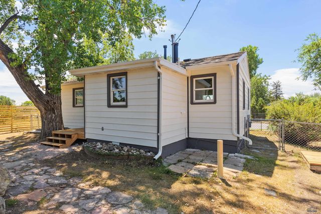 3950 TWILIGHT DR, Rapid City, SD 57703